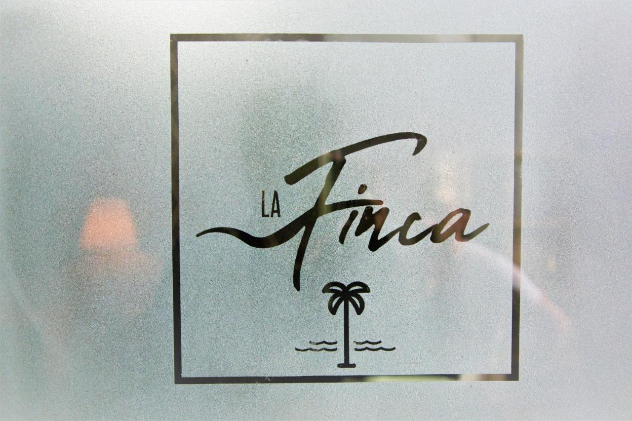 Hotel La Finca - Luxury Suites Hotel Beersheba Exterior photo