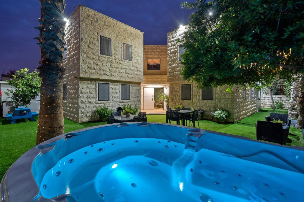 Hotel La Finca - Luxury Suites Hotel Beersheba Exterior photo